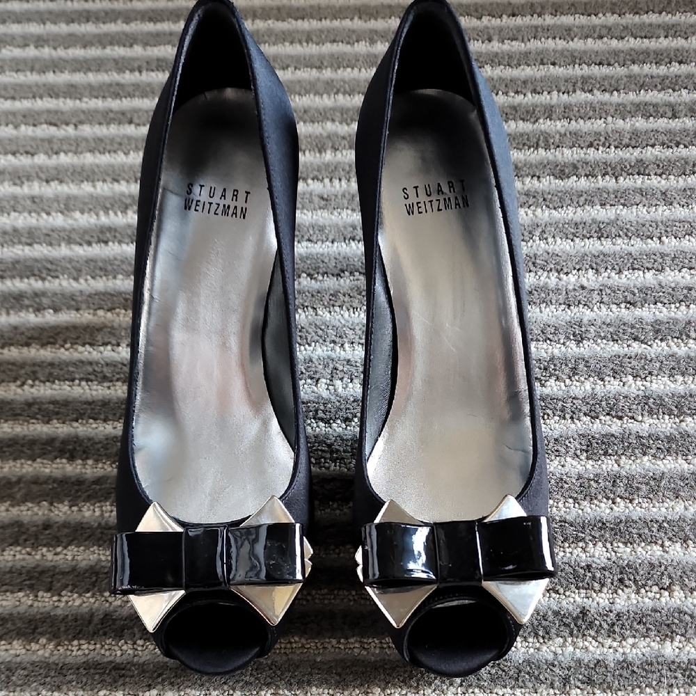 Stuart Weitzman Black Heels with Decorative Bow